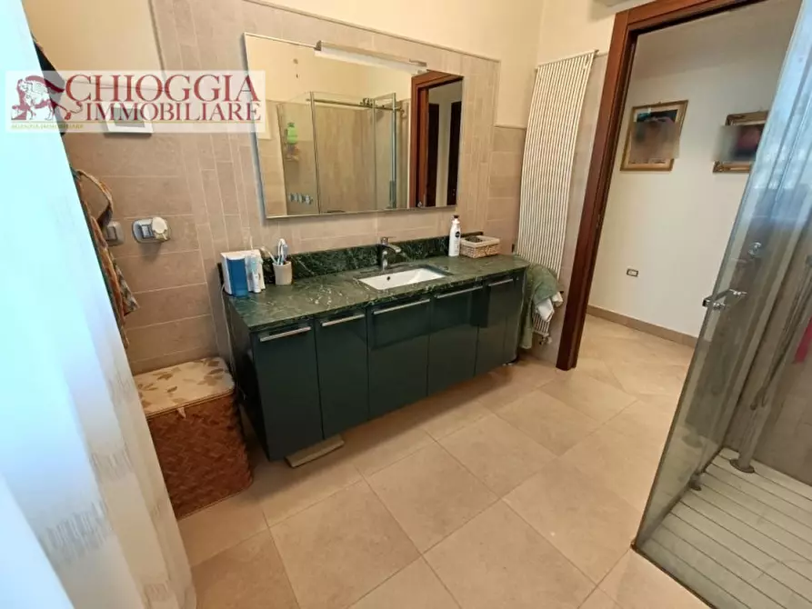 Immagine 11 di Casa bifamiliare in vendita  in Via San Giuseppe a Chioggia