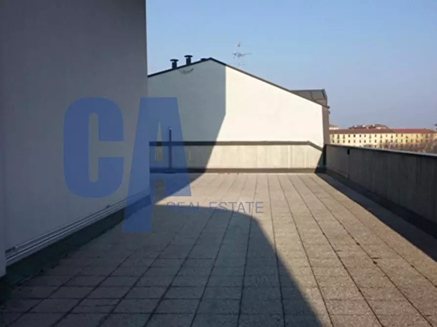 Immagine 23 di Ufficio in affitto  in VIA SILE a Milano
