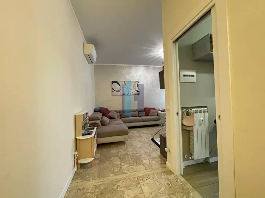 Immagine 5 di Appartamento in vendita  in Via Angela Contini a Brescia