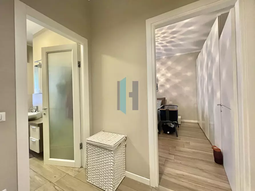 Immagine 11 di Appartamento in vendita  in Via Angela Contini a Brescia