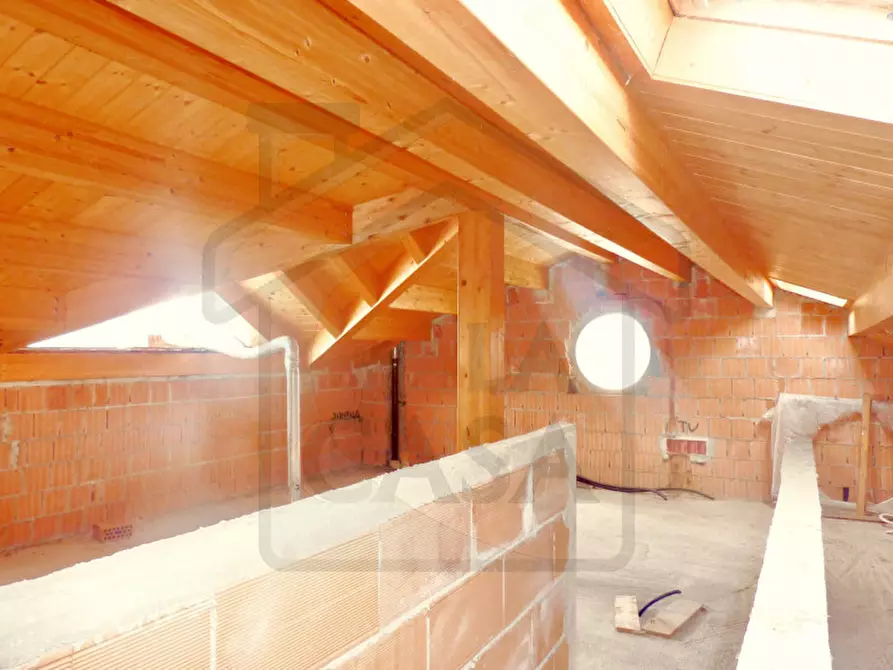 Immagine 15 di Casa quadrifamiliare in vendita  in Via Piave a Montegrotto Terme