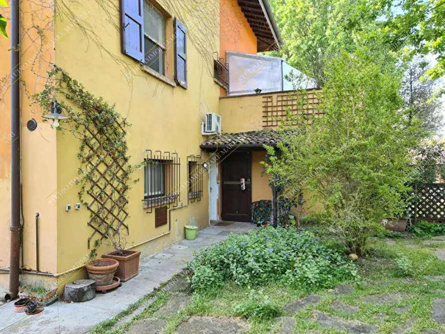 Immagine 1 di Appartamento in affitto  in via vignolese 1070 a Modena