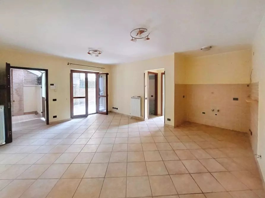 Immagine 1 di Appartamento in vendita  in Via Antonio Meucci, N. snc a Rignano Flaminio
