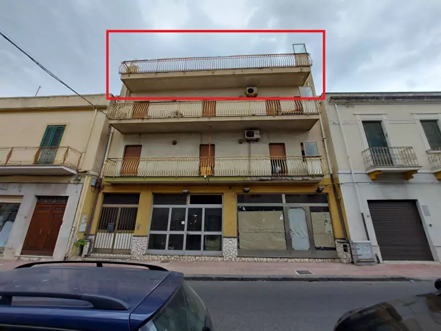 Immagine 1 di Appartamento in vendita  in Via Regina Margherita, N. 177 a Santa Teresa Di Riva