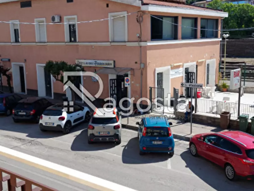 Immagine 1 di Appartamento in vendita  in Via Dante Alighieri a Agropoli