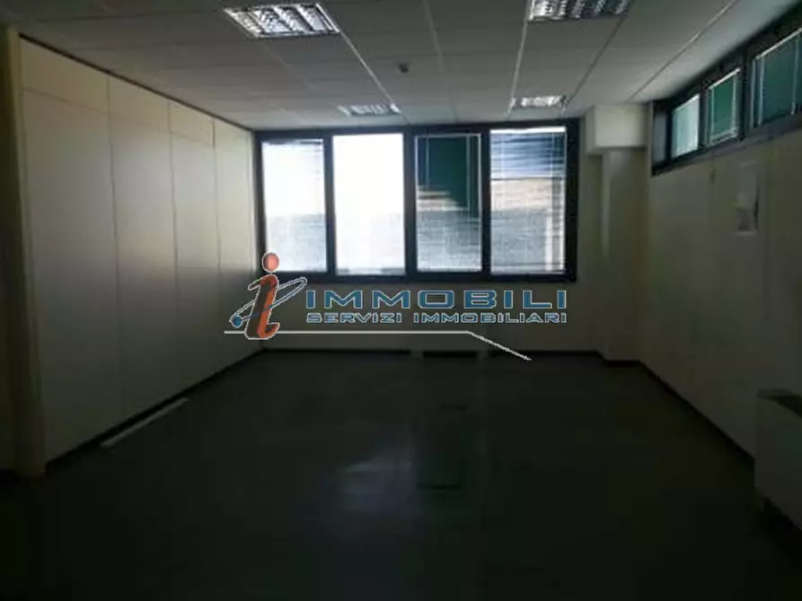 Immagine 16 di Laboratorio in affitto  in VIA DI VITTORIO G. a Peschiera Borromeo