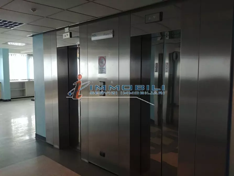 Immagine 15 di Ufficio in affitto  in VIA CIRCONVALLAZIONE a Segrate