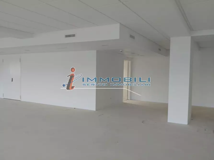 Immagine 4 di Ufficio in affitto  in VIA OLGIA a Segrate