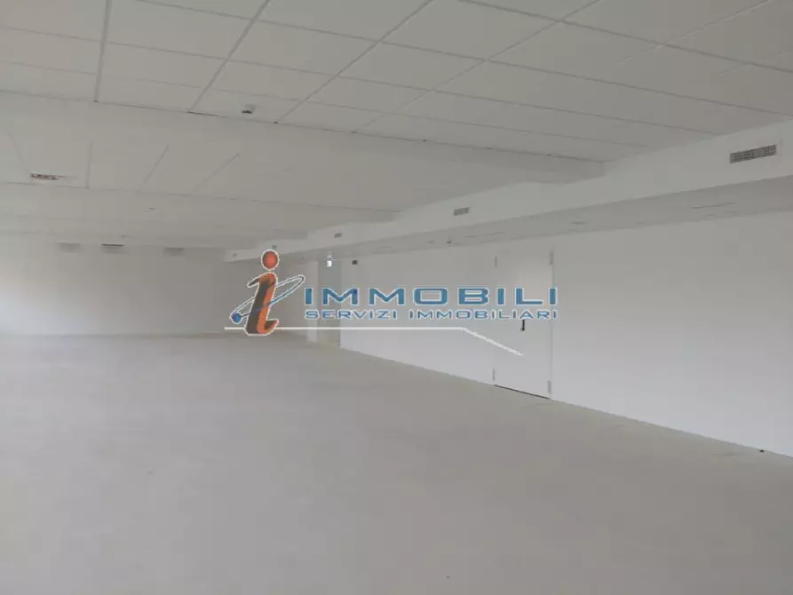 Immagine 5 di Ufficio in affitto  in VIA OLGIA a Segrate