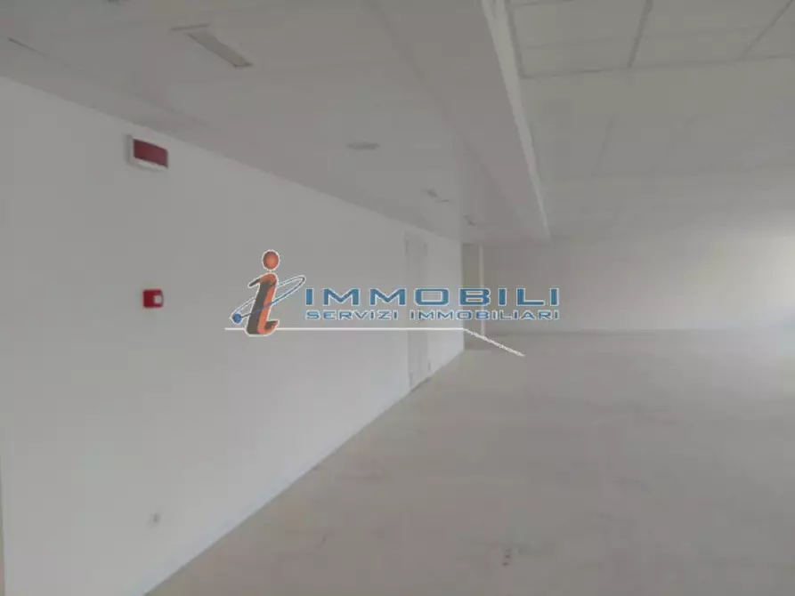 Immagine 18 di Ufficio in affitto  in VIA OLGIA a Segrate