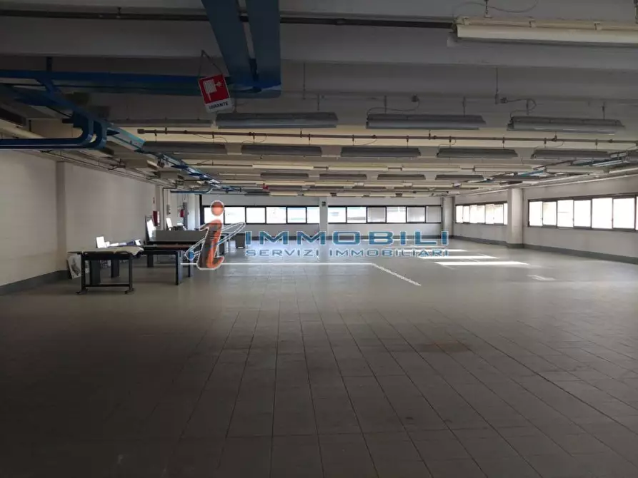 Immagine 21 di Capannone industriale in vendita  in VIA GIOVANNI GENTILE a Milano