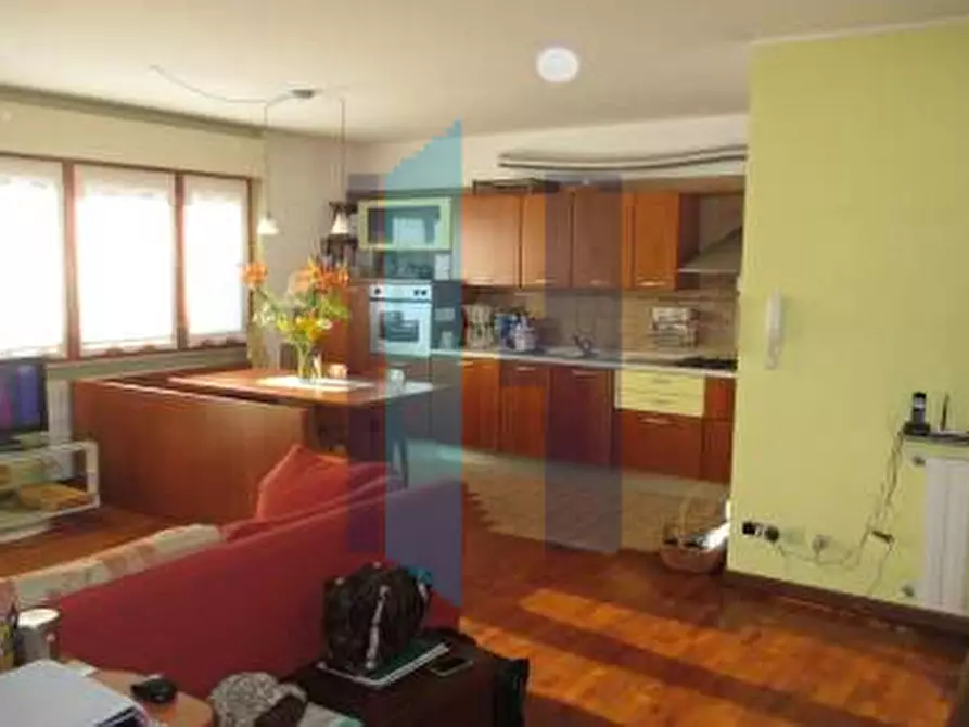 Immagine 13 di Appartamento in vendita  in Via Pertini a Curno