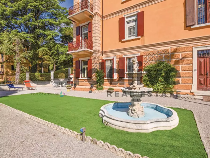 Immagine 11 di Appartamento in vendita  in Via Roma 41 a Gardone Riviera