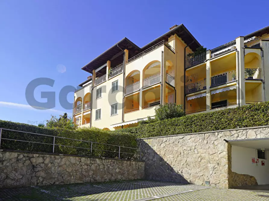 Immagine 6 di Appartamento in vendita  in Via Privata della Brusada 19 a Gardone Riviera