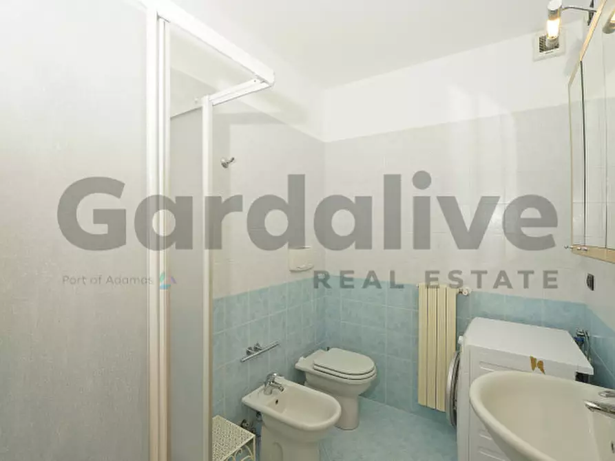 Immagine 22 di Appartamento in vendita  in Via Privata della Brusada 19 a Gardone Riviera