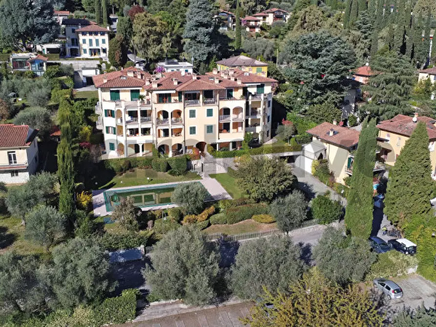 Immagine 33 di Appartamento in vendita  in Via Privata della Brusada 19 a Gardone Riviera