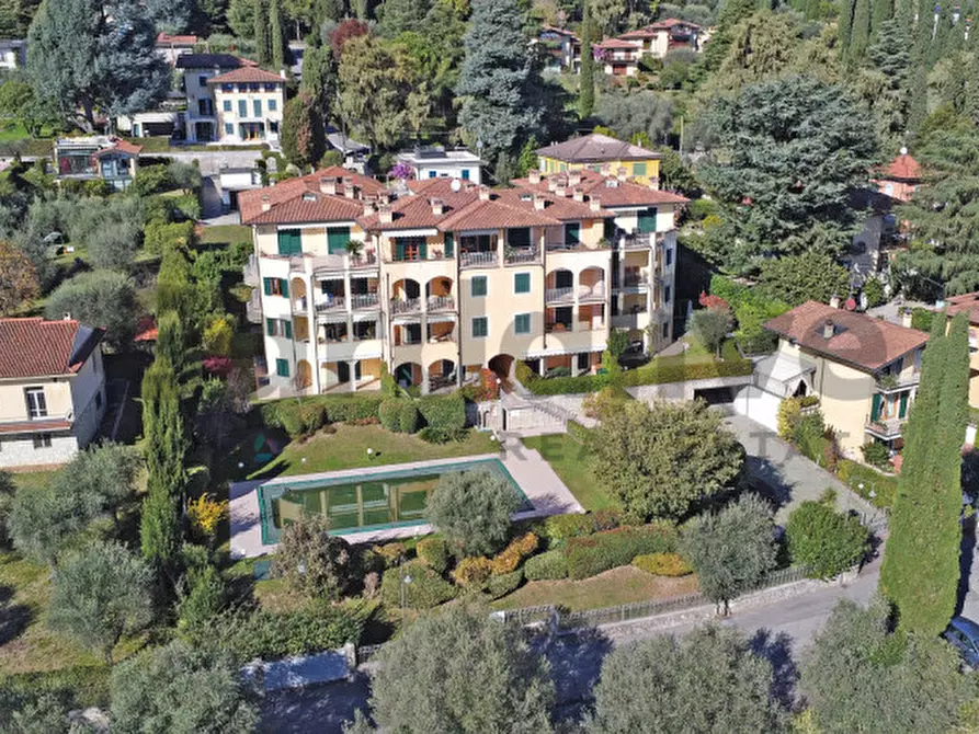 Immagine 34 di Appartamento in vendita  in Via Privata della Brusada 19 a Gardone Riviera