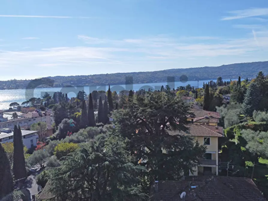 Immagine 39 di Appartamento in vendita  in Via Privata della Brusada 19 a Gardone Riviera