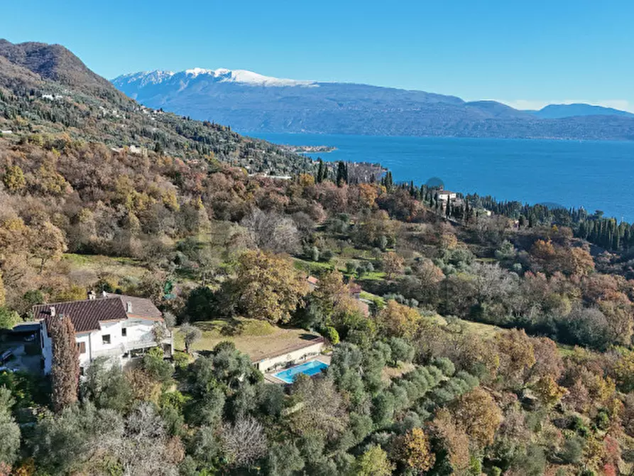 Immagine 19 di Villa in vendita  in Via Filippini a Gardone Riviera