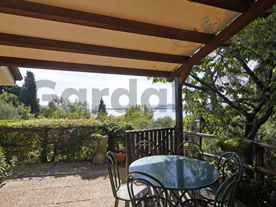 Immagine 5 di Villa in vendita  in Via Panoramica, 5 a Gardone Riviera