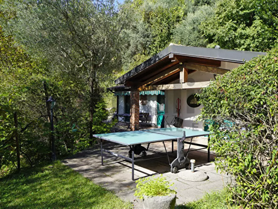 Immagine 12 di Villa in vendita  in Via Panoramica, 5 a Gardone Riviera