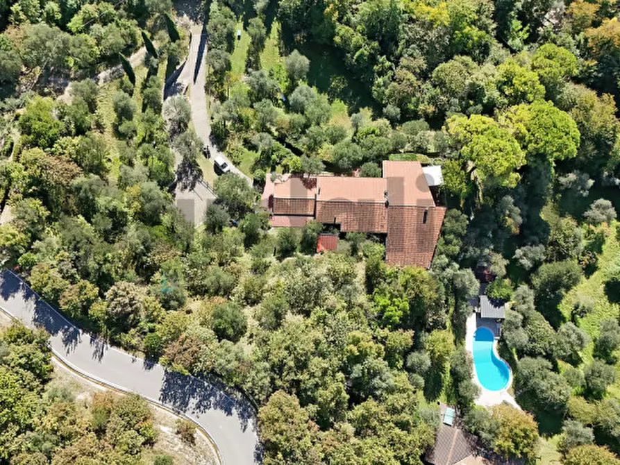 Immagine 44 di Villa in vendita  in Via Panoramica, 5 a Gardone Riviera