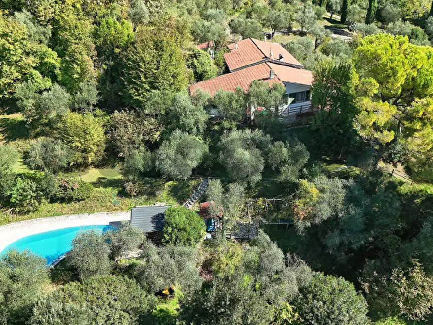Immagine 72 di Villa in vendita  in Via Panoramica, 5 a Gardone Riviera