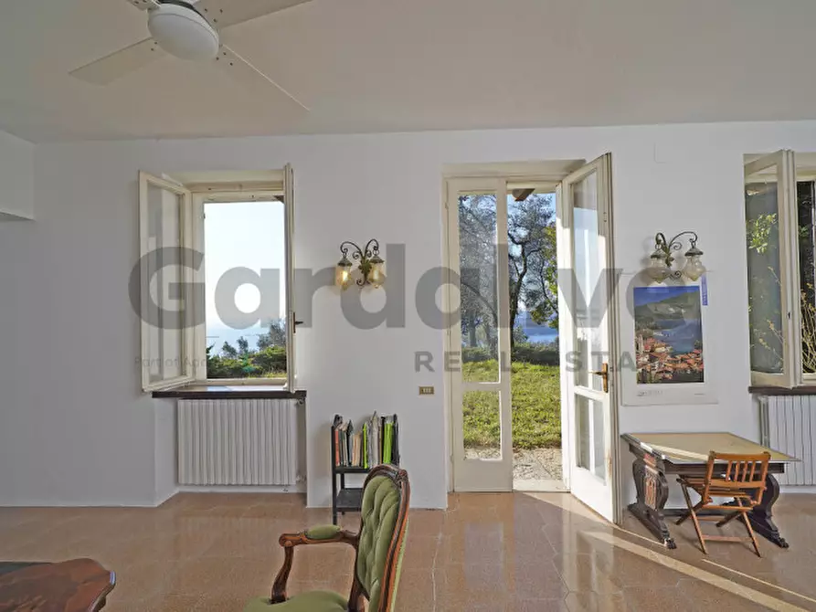 Immagine 11 di Appartamento in vendita  in Via Panoramica 33 a Gardone Riviera