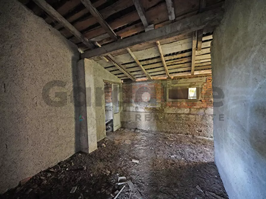 Immagine 21 di Appartamento in vendita  in Via Panoramica 33 a Gardone Riviera