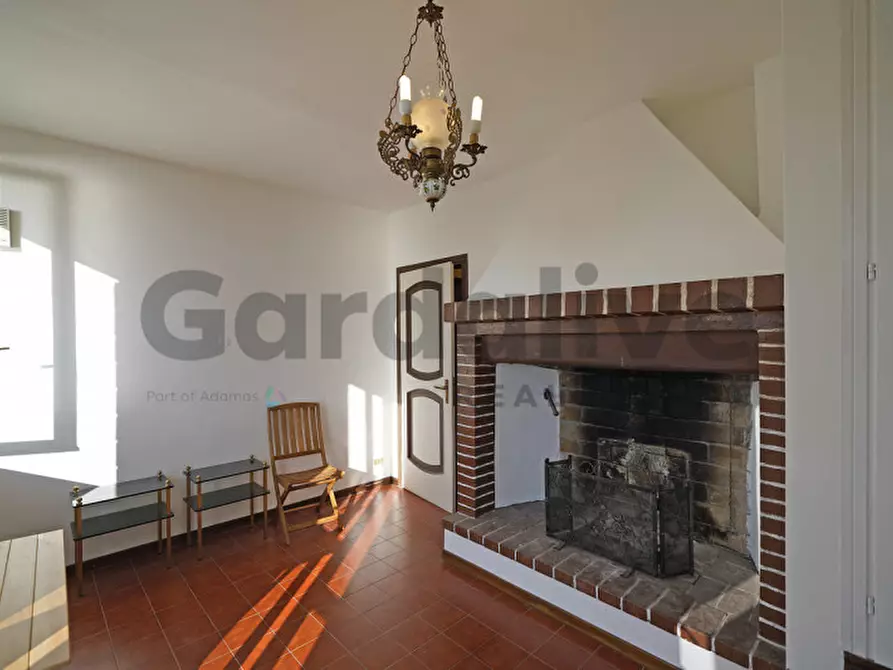 Immagine 28 di Appartamento in vendita  in Via Panoramica 33 a Gardone Riviera