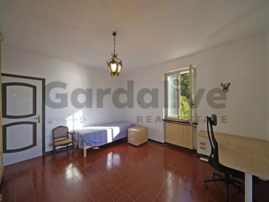 Immagine 30 di Appartamento in vendita  in Via Panoramica 33 a Gardone Riviera