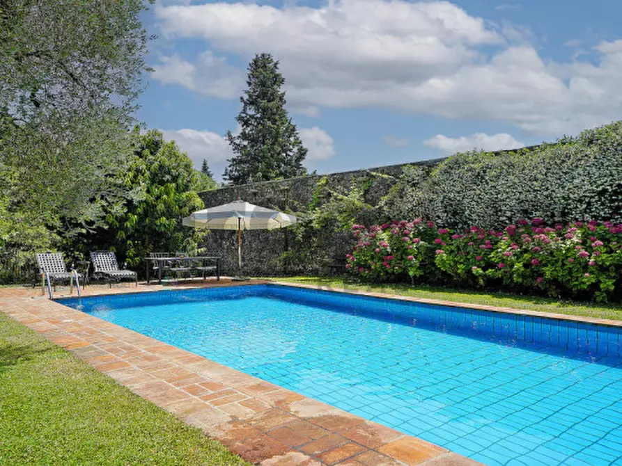Immagine 3 di Casa indipendente in vendita  in Via Della Chiesa a Gardone Riviera