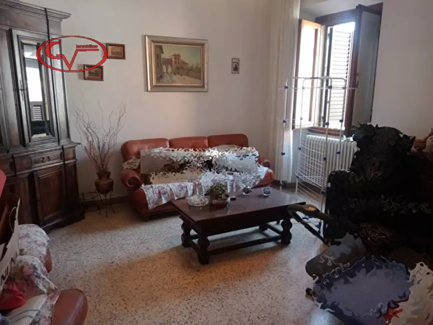 Immagine 10 di Appartamento in vendita  in Via Aretina a Montevarchi