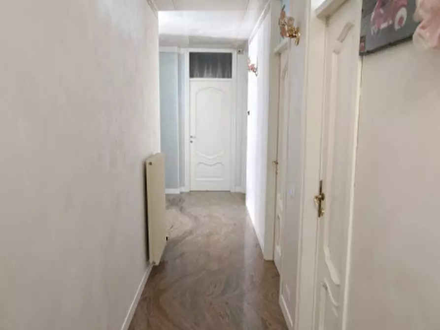 Immagine 32 di Villa in vendita  a Arcade