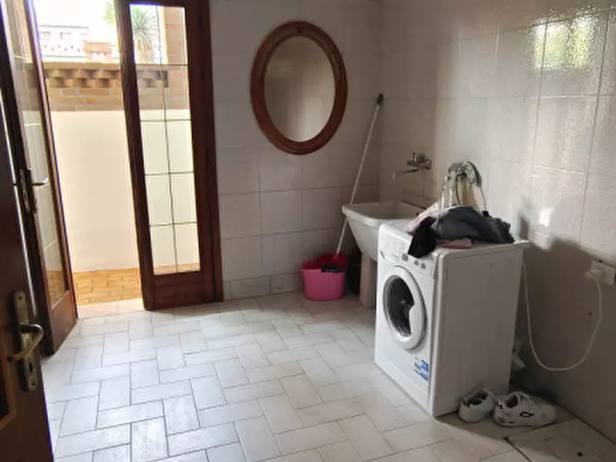 Immagine 35 di Villa in vendita  a Arcade