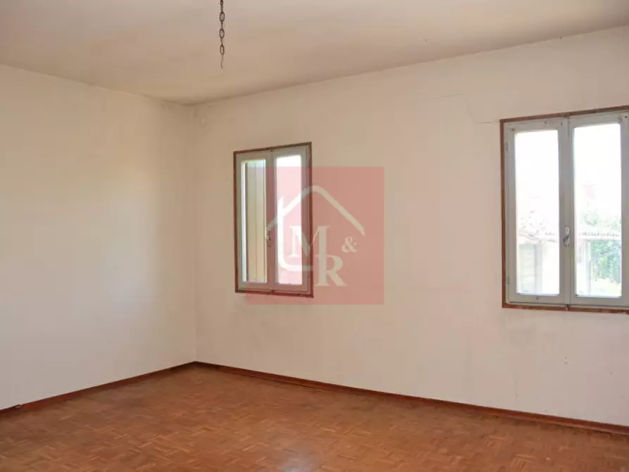 Immagine 39 di Villetta a schiera in vendita  in Via Vittorio Veneto 157 a Gonars