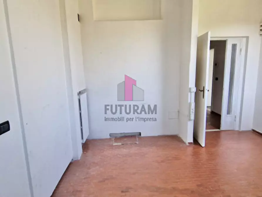 Immagine 11 di Ufficio in affitto  in viale dell'industria a Padova