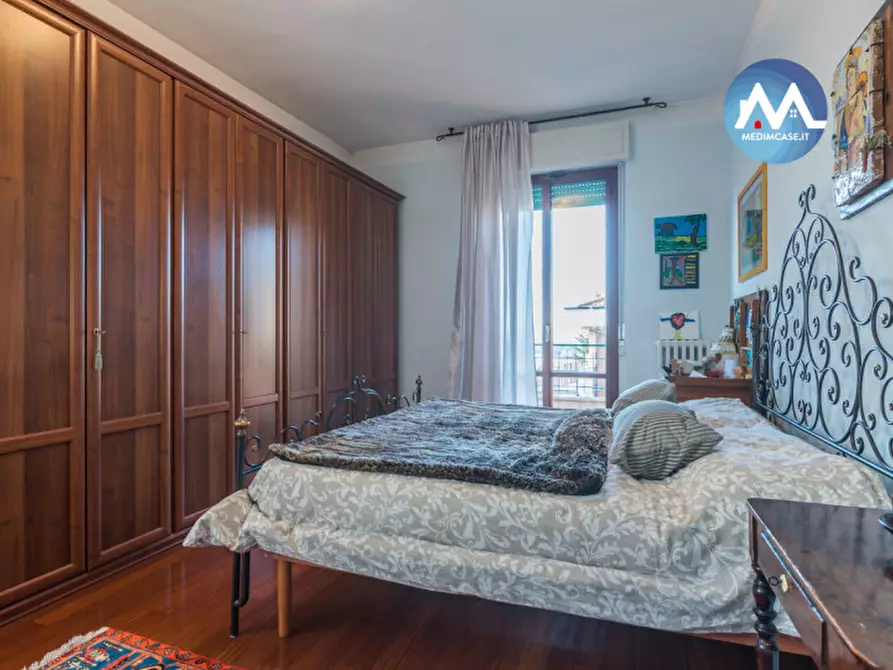 Immagine 30 di Appartamento in vendita  in Via M.L. King a Pesaro