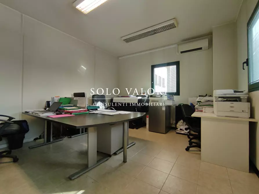 Immagine 6 di Capannone industriale in vendita  a Treviso