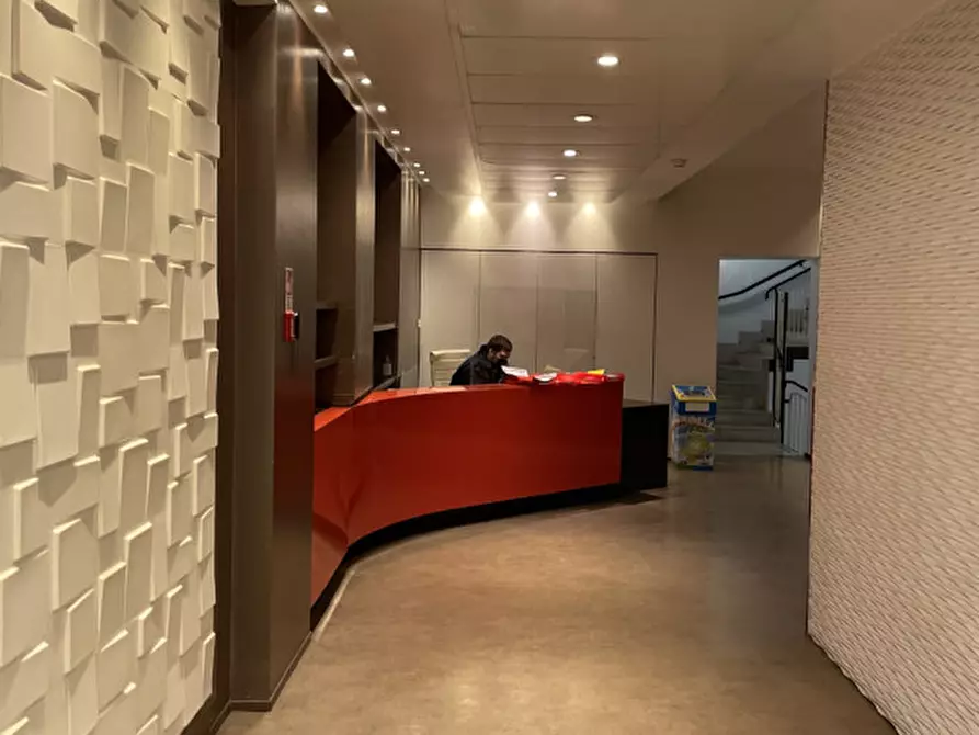 Immagine 9 di Ufficio in affitto  in Via Cristoforo Colombo 149 a Roma