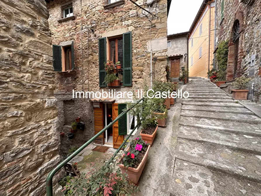 Immagine 2 di Villetta a schiera in vendita  in Via Fratelli Papini a Magione