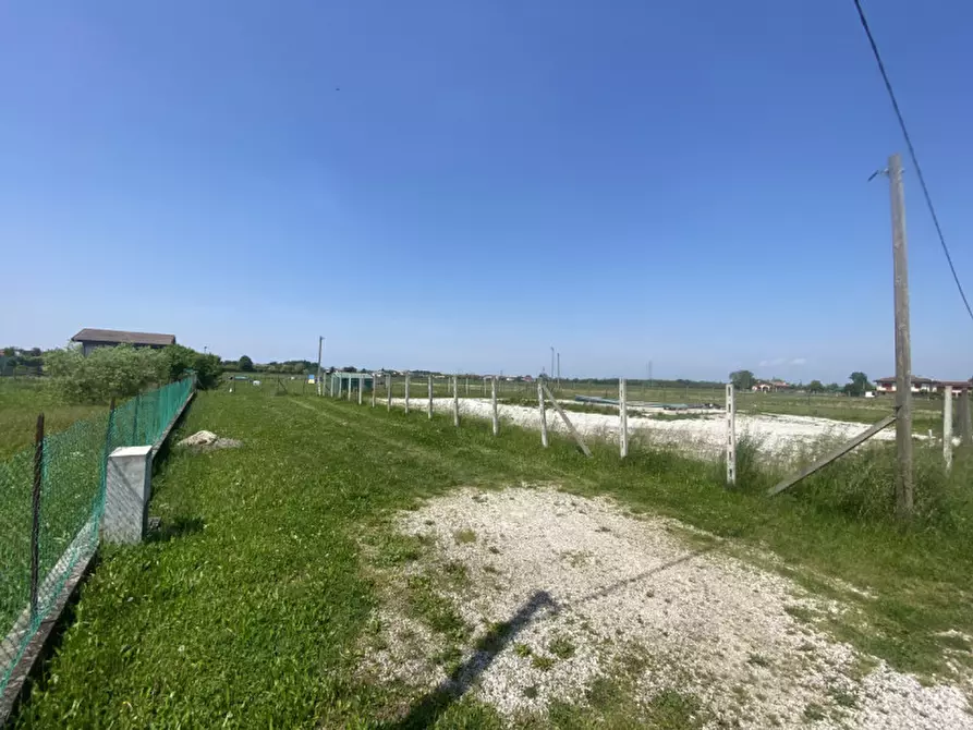 Immagine 3 di Terreno in vendita  in via Silvio Pellico a Rubano