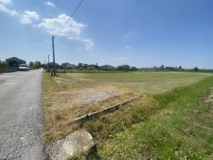 Immagine 5 di Terreno in vendita  in via Silvio Pellico a Rubano