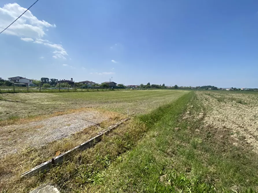 Immagine 8 di Terreno in vendita  in via Silvio Pellico a Rubano