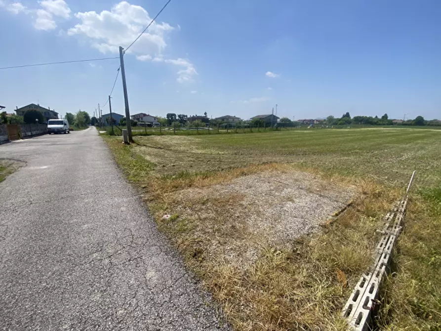 Immagine 11 di Terreno in vendita  in via Silvio Pellico a Rubano
