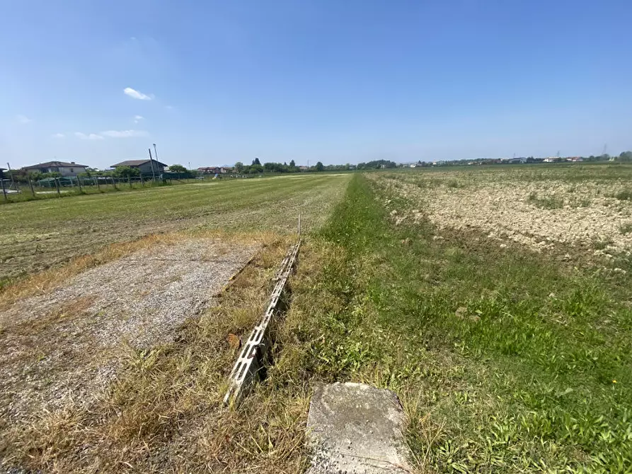 Immagine 12 di Terreno in vendita  in via Silvio Pellico a Rubano