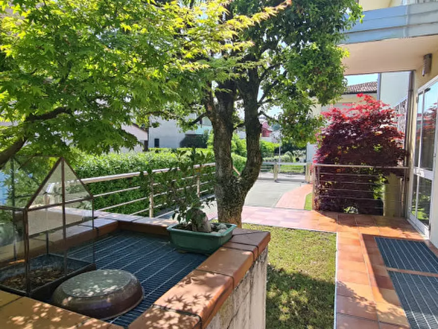 Immagine 7 di Casa bifamiliare in vendita  in Viale Italia a Castelfranco Veneto