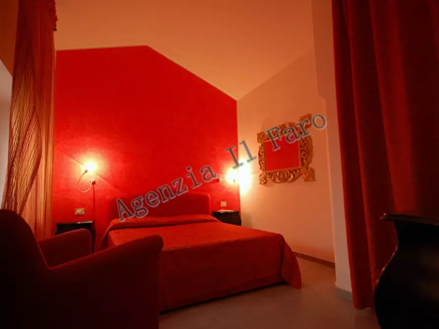 Immagine 12 di Attico in vendita  in Via Oberdan a La Maddalena