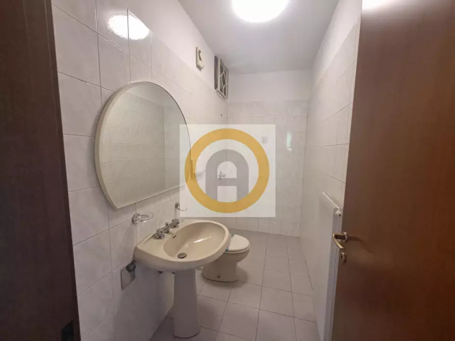 Immagine 5 di Appartamento in affitto  a Romano D'ezzelino