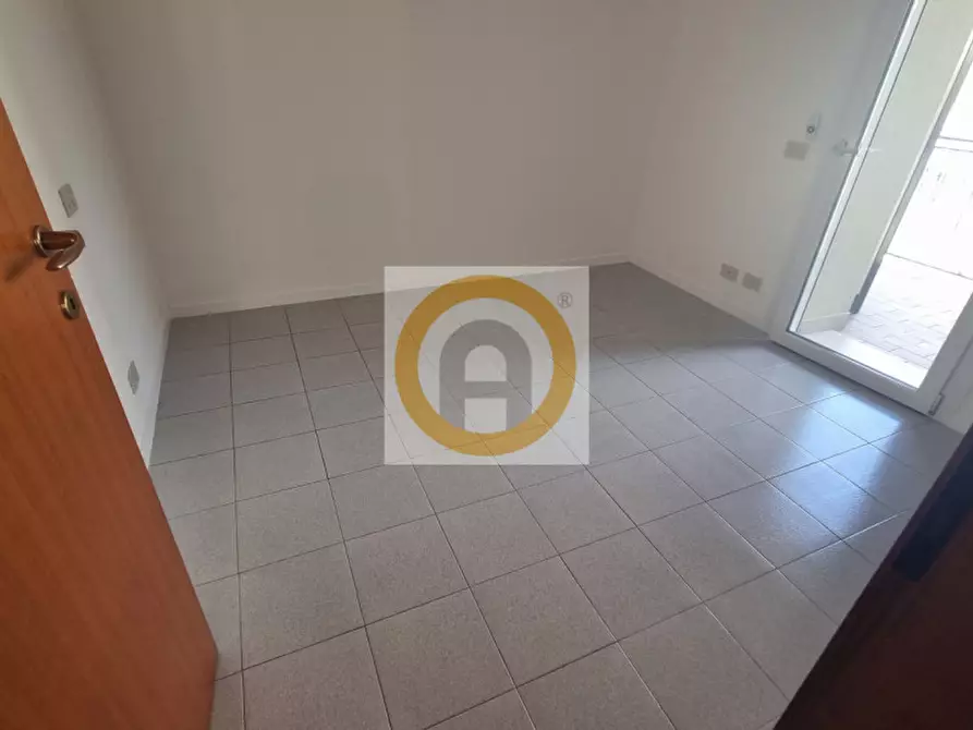Immagine 8 di Appartamento in affitto  a Romano D'ezzelino